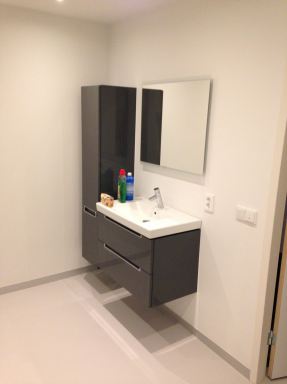 Moderne badkamer te Utrecht.