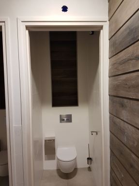Verbouwing badkamer en toilet ( natte groep ) in Boxtel 2 toiletten