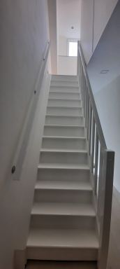 Nieuwe trap geplaatst in Beveren-Waas